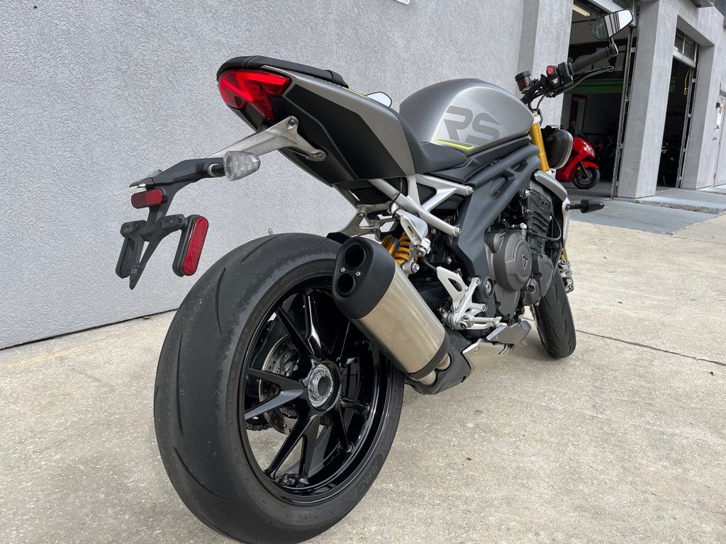 2022 Speed Triple 1200 RS Matte Silver Ice  UG4931 - Click for larger photo