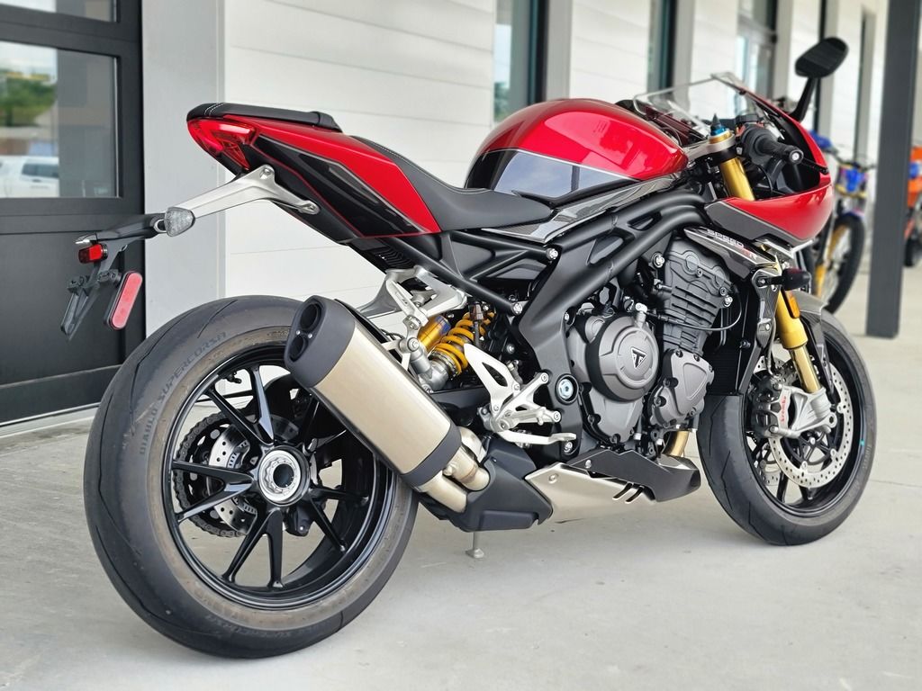2022 Speed Triple 1200 RR Red Hopper Storm Gr  4555A - Click for larger photo