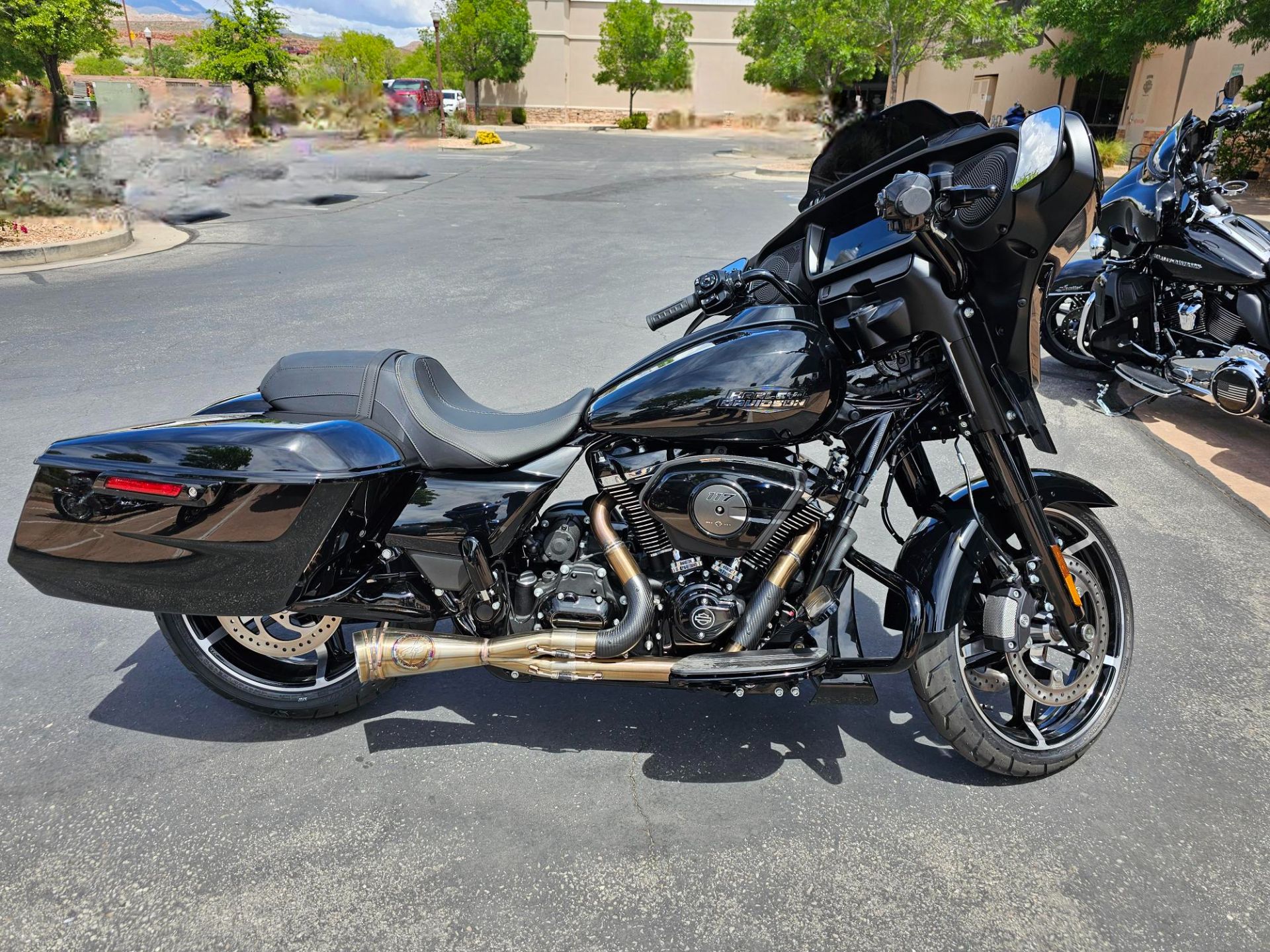 2024 Street Glide&#174; Street Glide&#174; 637782 - Click for larger photo