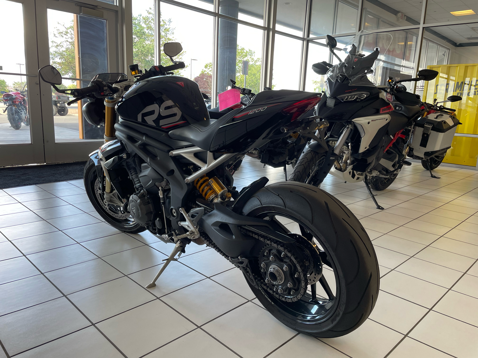 2022 Speed Triple 1200 RS Speed Triple 1200 RS F230301 - Click for larger photo
