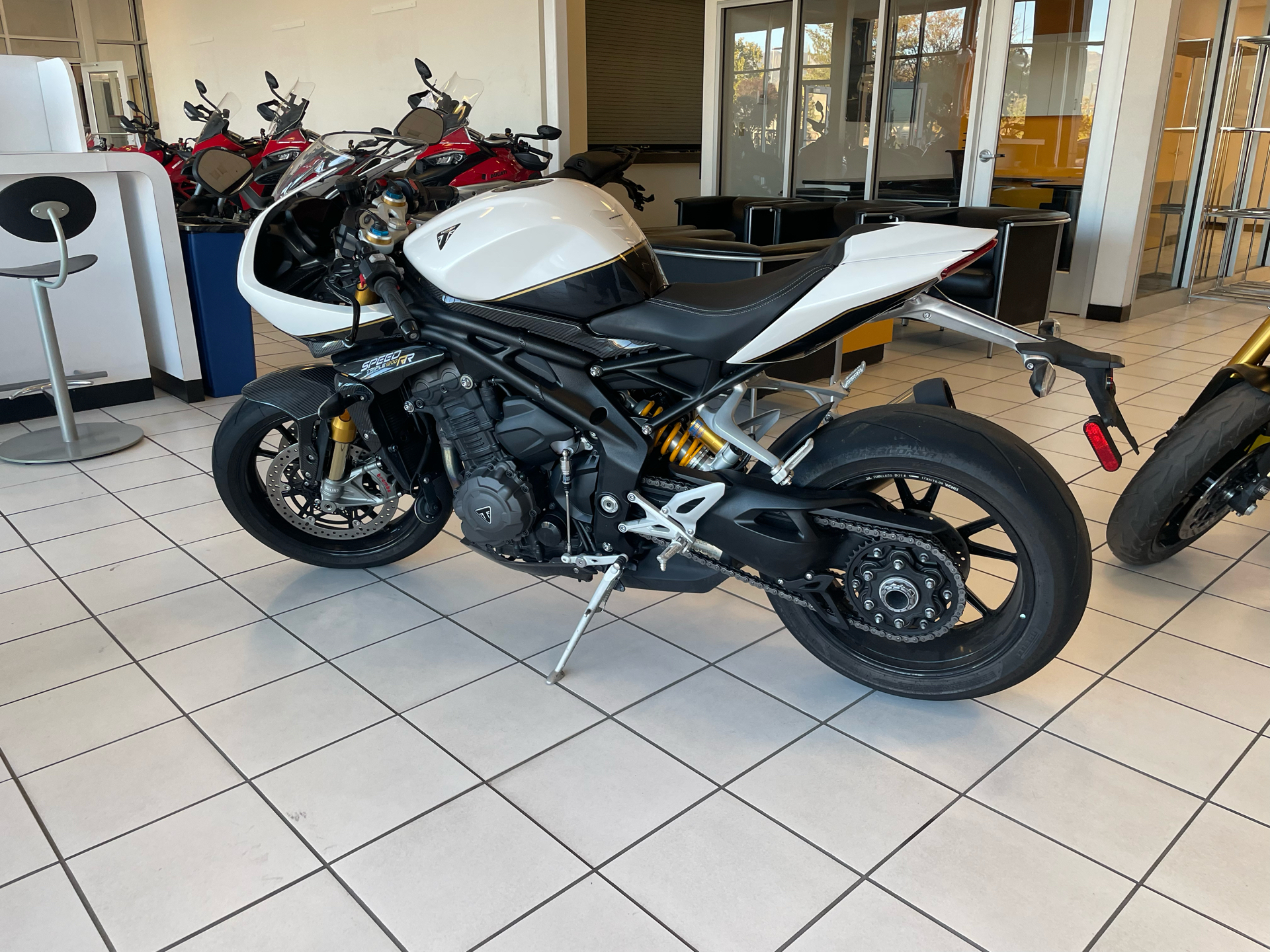 2022 Speed Triple 1200 RR Speed Triple 1200 RR F230431 - Click for larger photo