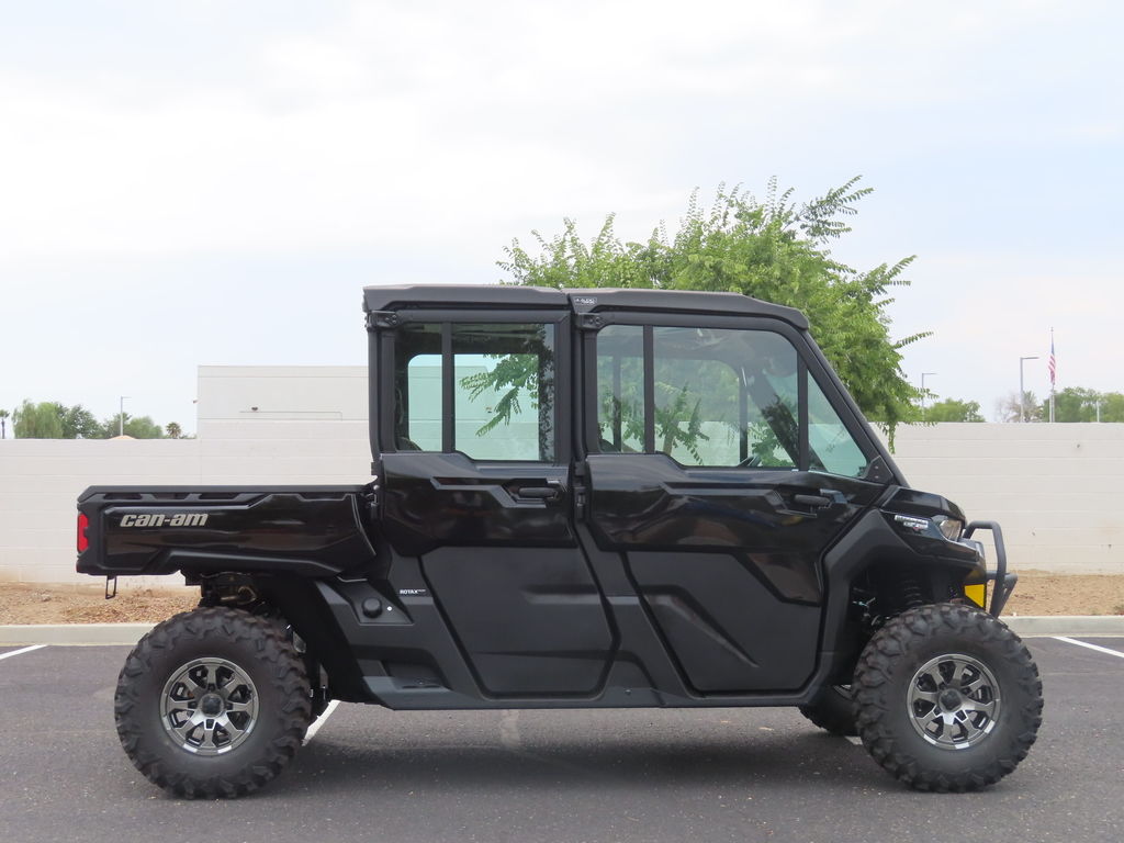 2024 Defender MAX Lone Star Cab HD10  CA002181 - Click for larger photo