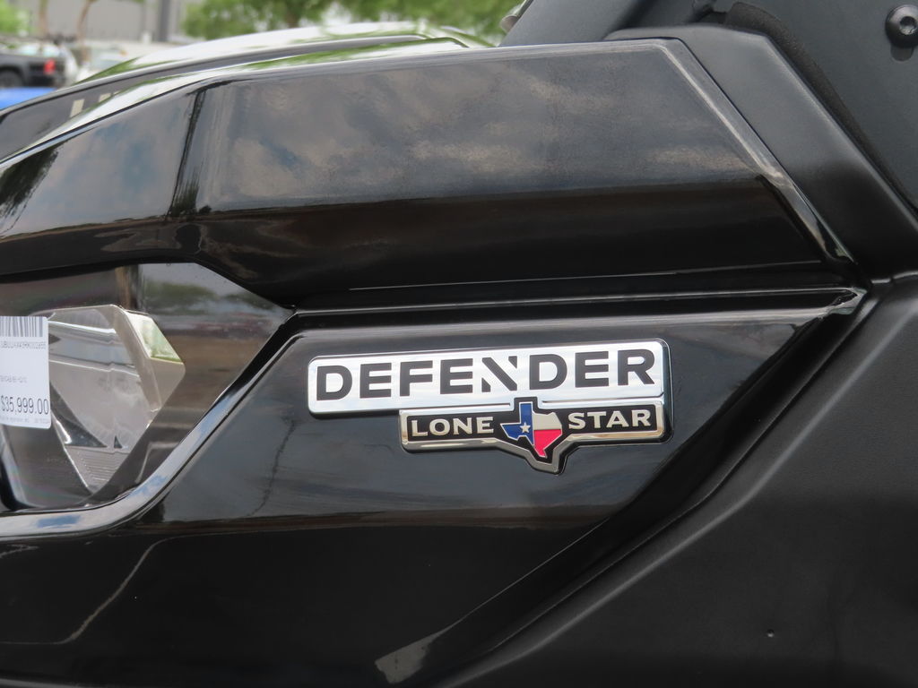 2024 Defender MAX Lone Star Cab HD10  CA002181 - Click for larger photo