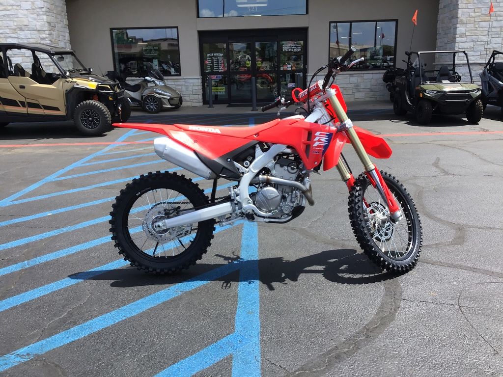 2025 CRF250R  HO700644 - Click for larger photo